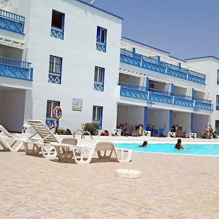 Aguazul - A Pie De Piscina Y Vistas Al Mar Apartamento *