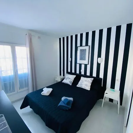 Aguazul - A Pie De Piscina Y Vistas Al Mar بويرتو ذيل كارمين