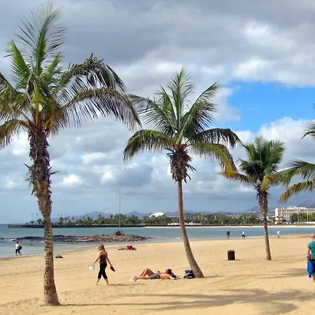 公寓 Aguazul - A Pie De Piscina Y Vistas Al Mar 卡门港