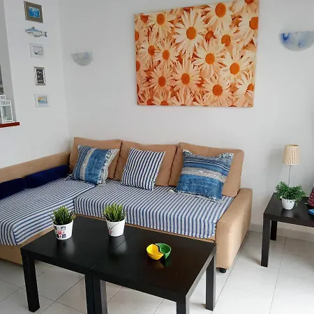 公寓 Aguazul - A Pie De Piscina Y Vistas Al Mar