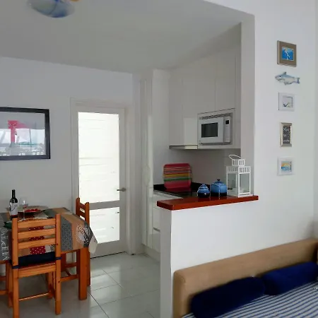 公寓 Aguazul - A Pie De Piscina Y Vistas Al Mar 卡门港