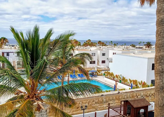 Lägenhet Aguazul - A Pie De Piscina Y Vistas Al Mar Puerto del Carmen (Lanzarote)