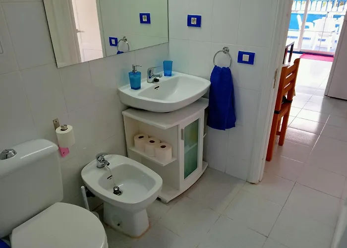 아파트 Aguazul - A Pie De Piscina Y Vistas Al Mar *