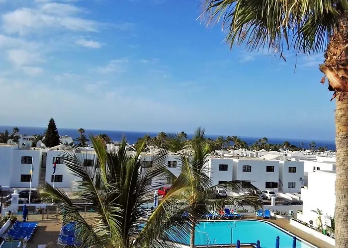 Aguazul - A Pie De Piscina Y Vistas Al Mar