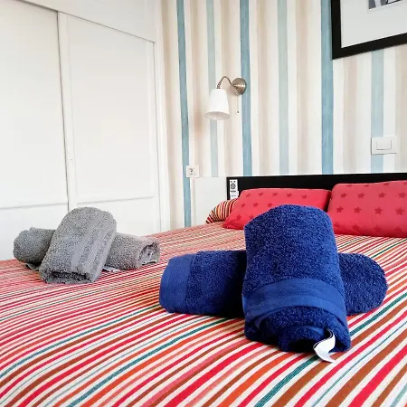 Apartman Aguazul - A Pie De Piscina Y Vistas Al Mar