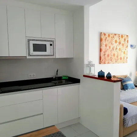 Aguazul - A Pie De Piscina Y Vistas Al Mar