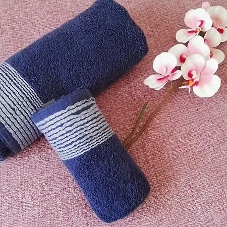 Aguazul - A Pie De Piscina Y Vistas Al Mar * Puerto del Carmen (Lanzarote)