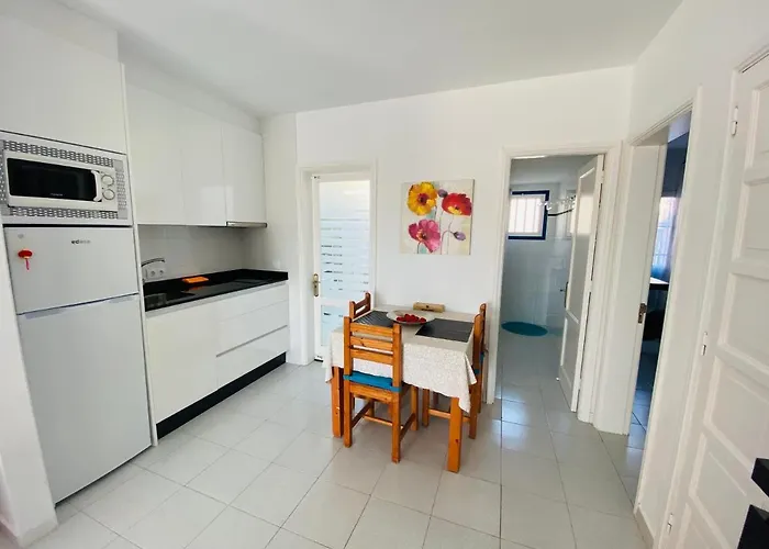 Aguazul - A Pie De Piscina Y Vistas Al Mar * Puerto del Carmen