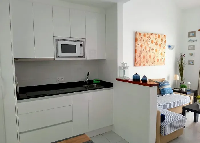 Aguazul - A Pie De Piscina Y Vistas Al Mar