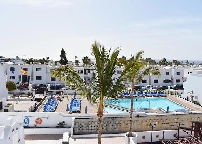 Aguazul - A Pie De Piscina Y Vistas Al Mar Apartman Puerto del Carmen