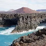 Aguazul - A Pie De Piscina Y Vistas Al Mar דירה פוארטו דל כרמן